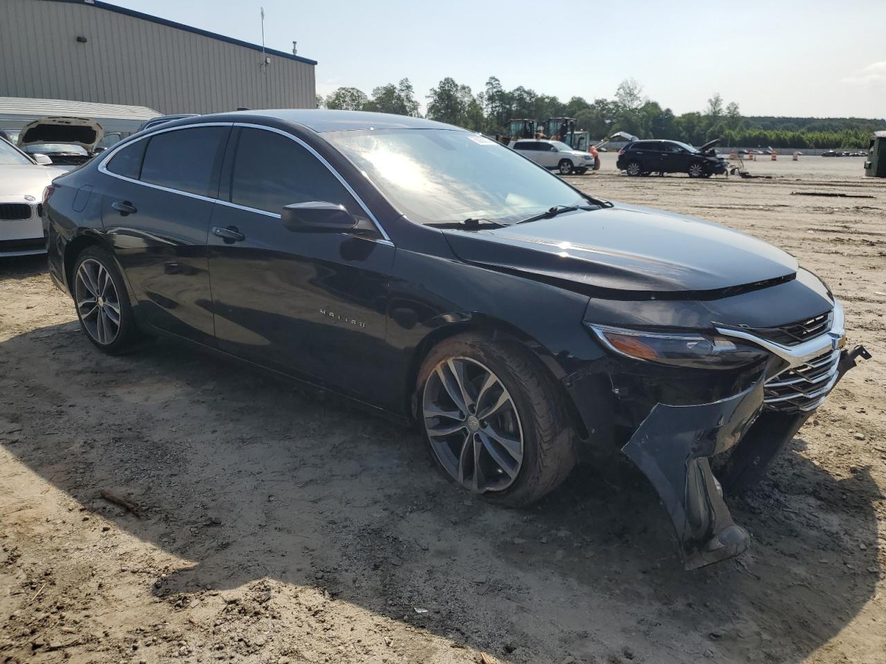 2021 Chevrolet Malibu - Image 4