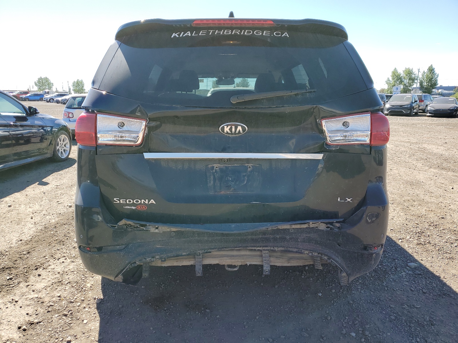 KNDMB5C10H6277379 2017 Kia Sedona Lx