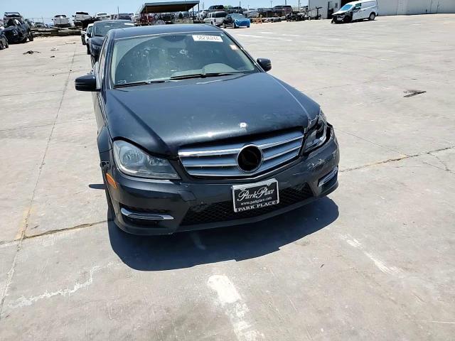 2013 Mercedes-Benz C 250 VIN: WDDGF4HB9DG098765 Lot: 58236244