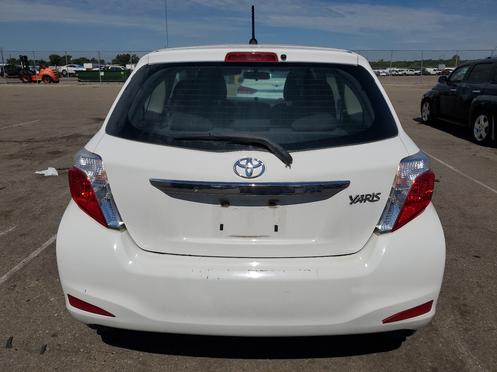 VNKJTUD33EA008769 2014 Toyota Yaris