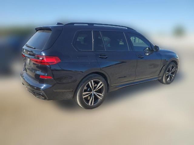  BMW X7 2021 Синий