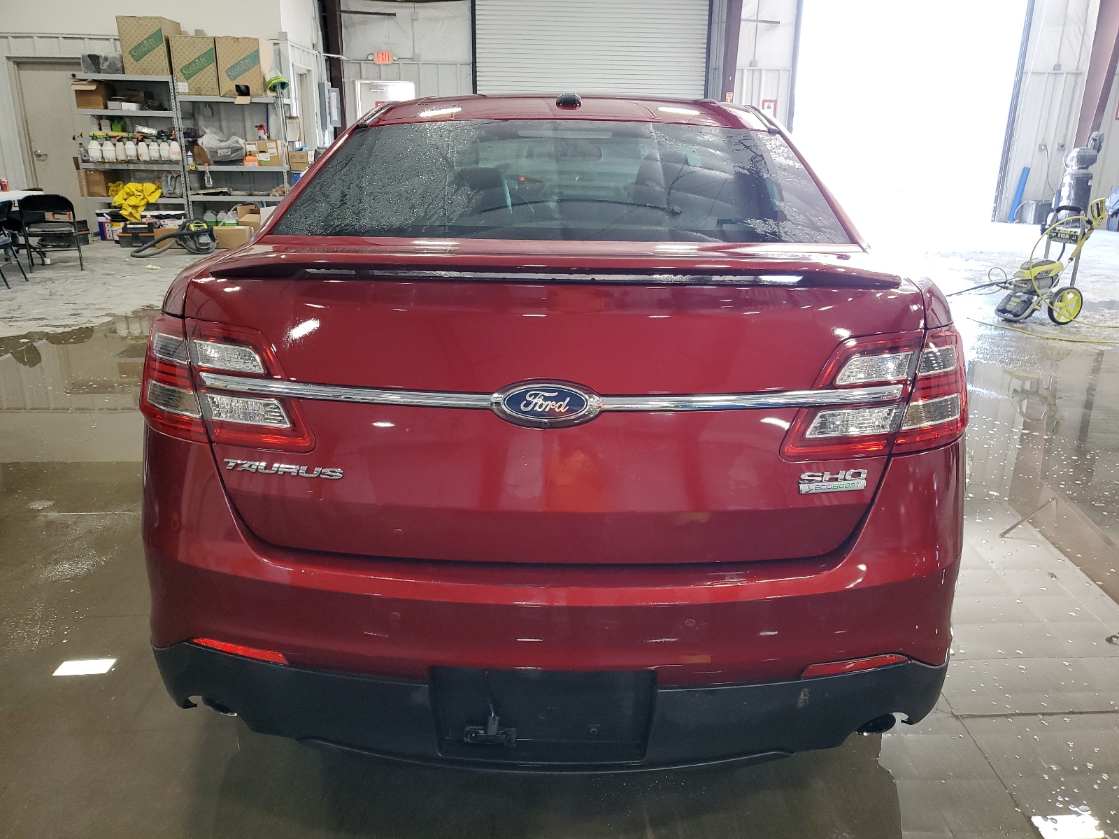 1FAHP2KT4FG206610 2015 Ford Taurus Sho