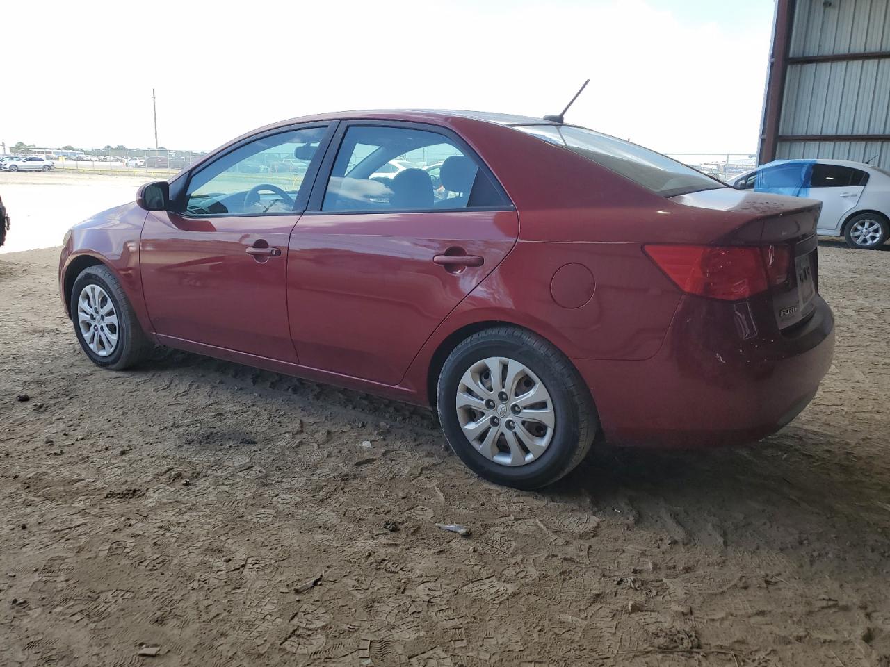 2011 Kia Forte - Image 2