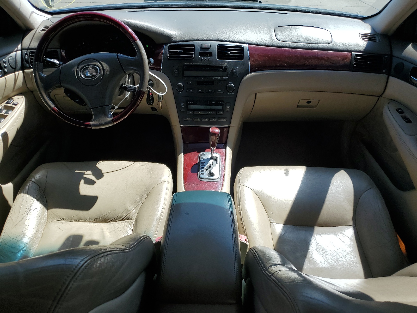 JTHBA30G140012988 2004 Lexus Es 330