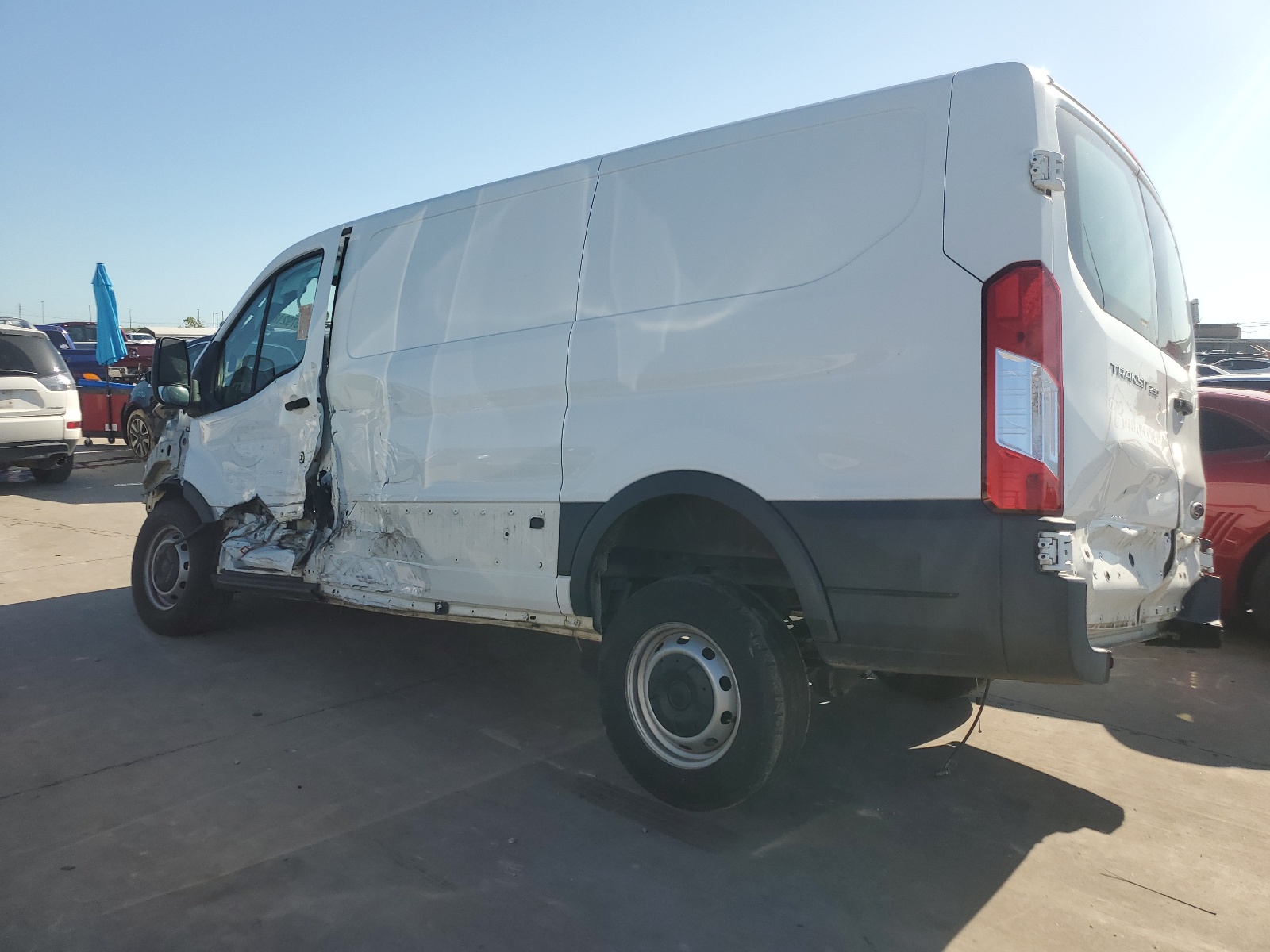 2018 Ford Transit T-250 vin: 1FTYR1YM6JKA06929