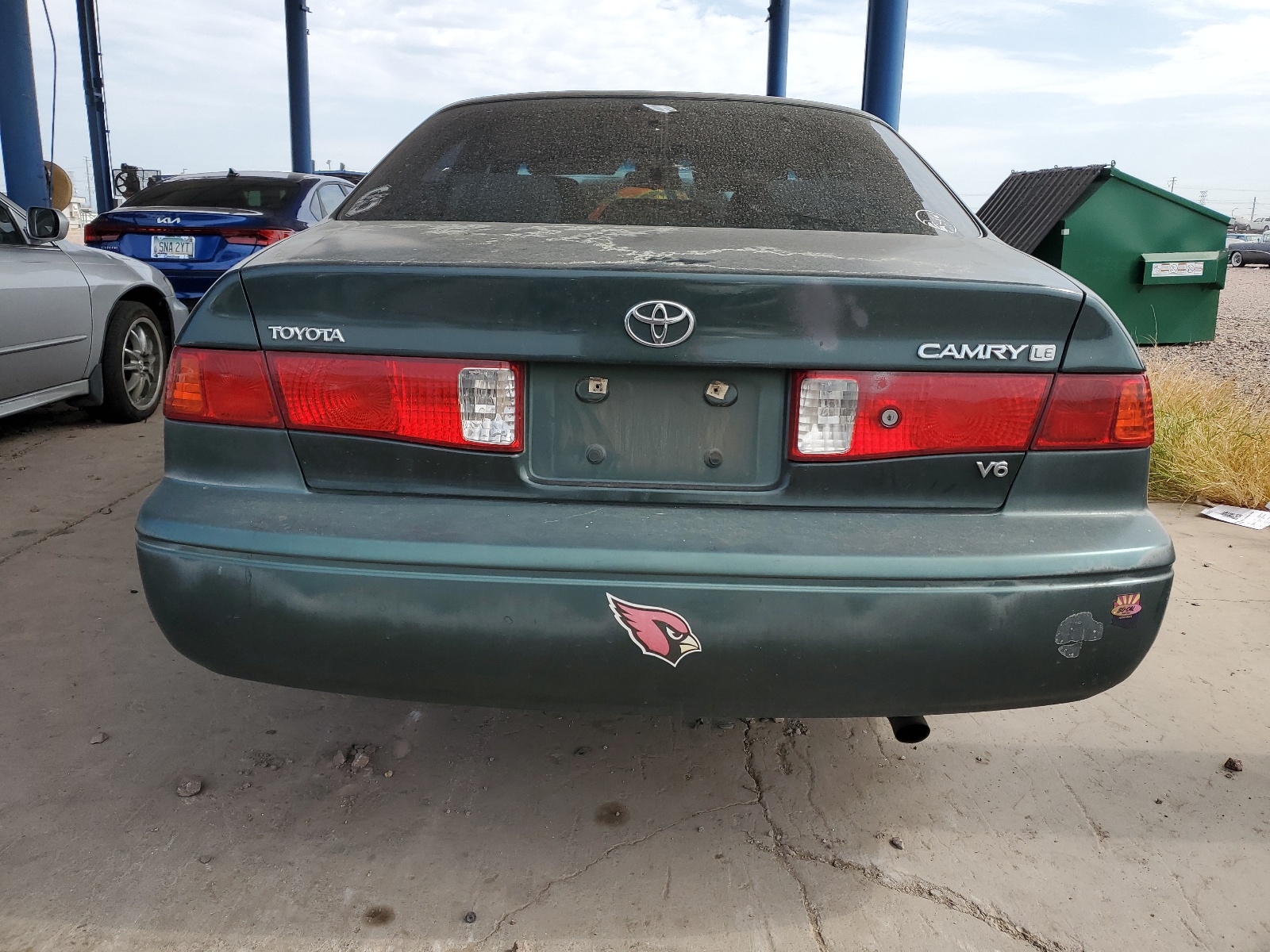 4T1BF22K7YU955198 2000 Toyota Camry Le