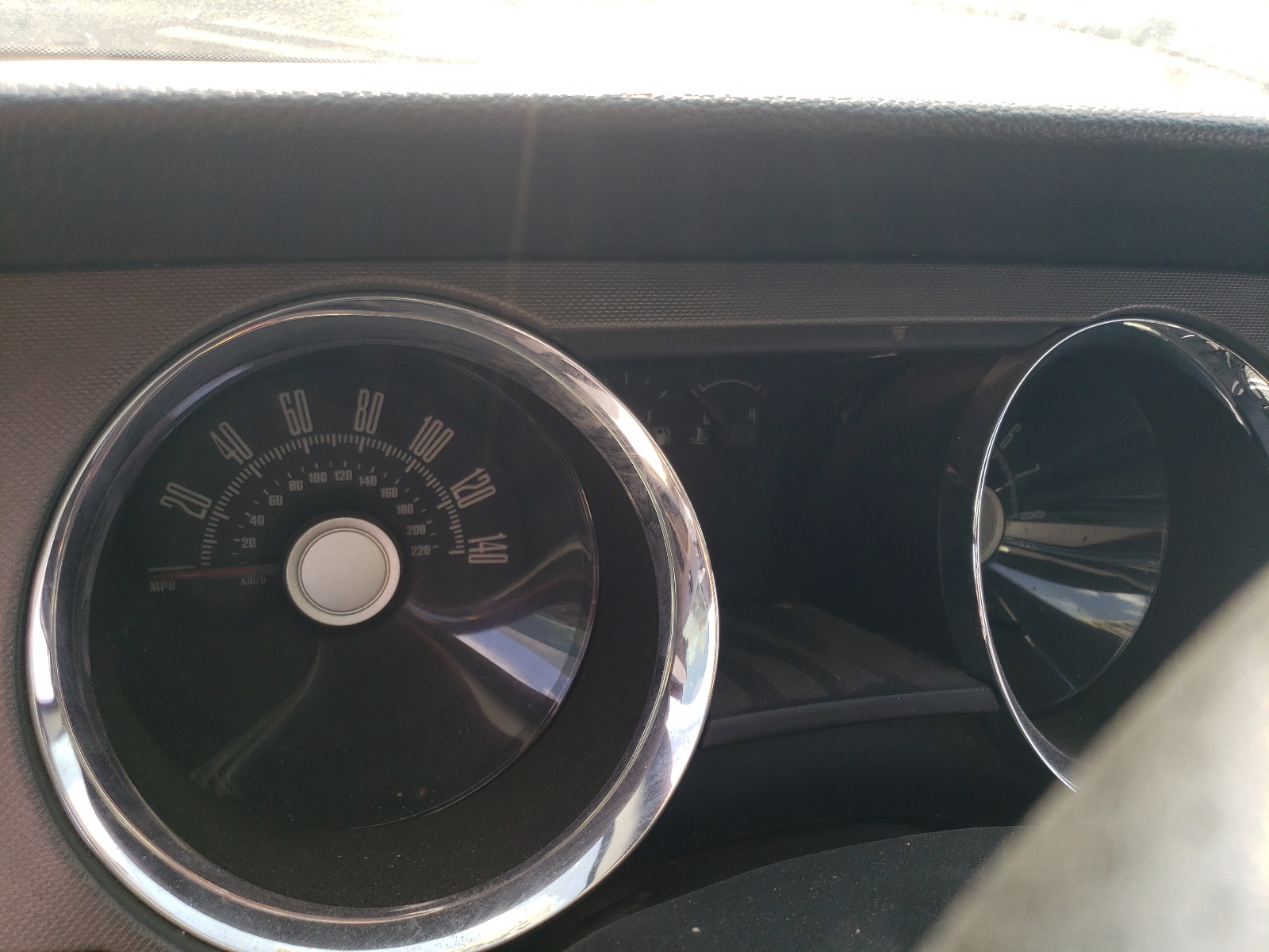 1ZVBP8CH3A5168463 2010 Ford Mustang Gt