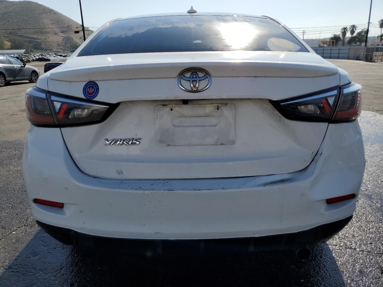 2019 Toyota Yaris L VIN: 3MYDLBYV9KY523838 Lot: 57933674