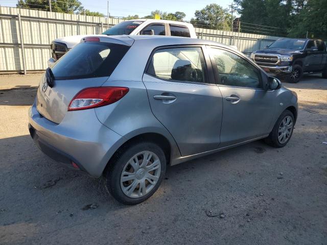  MAZDA 2 2013 Сріблястий