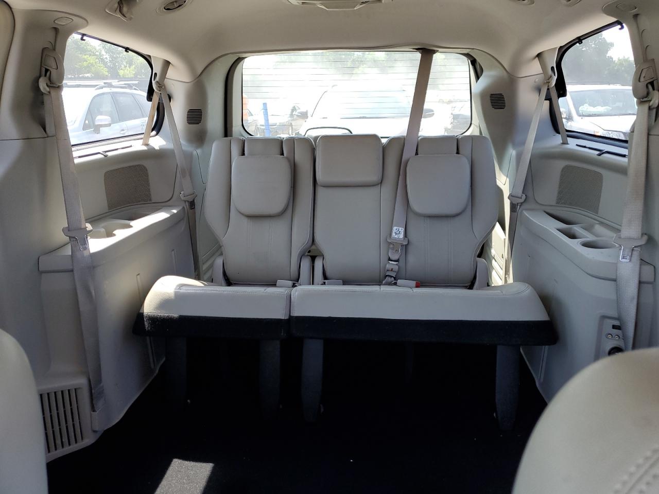 2013 Chrysler Town & Country Touring L VIN: 2C4RC1CG5DR734741 Lot: 59621894