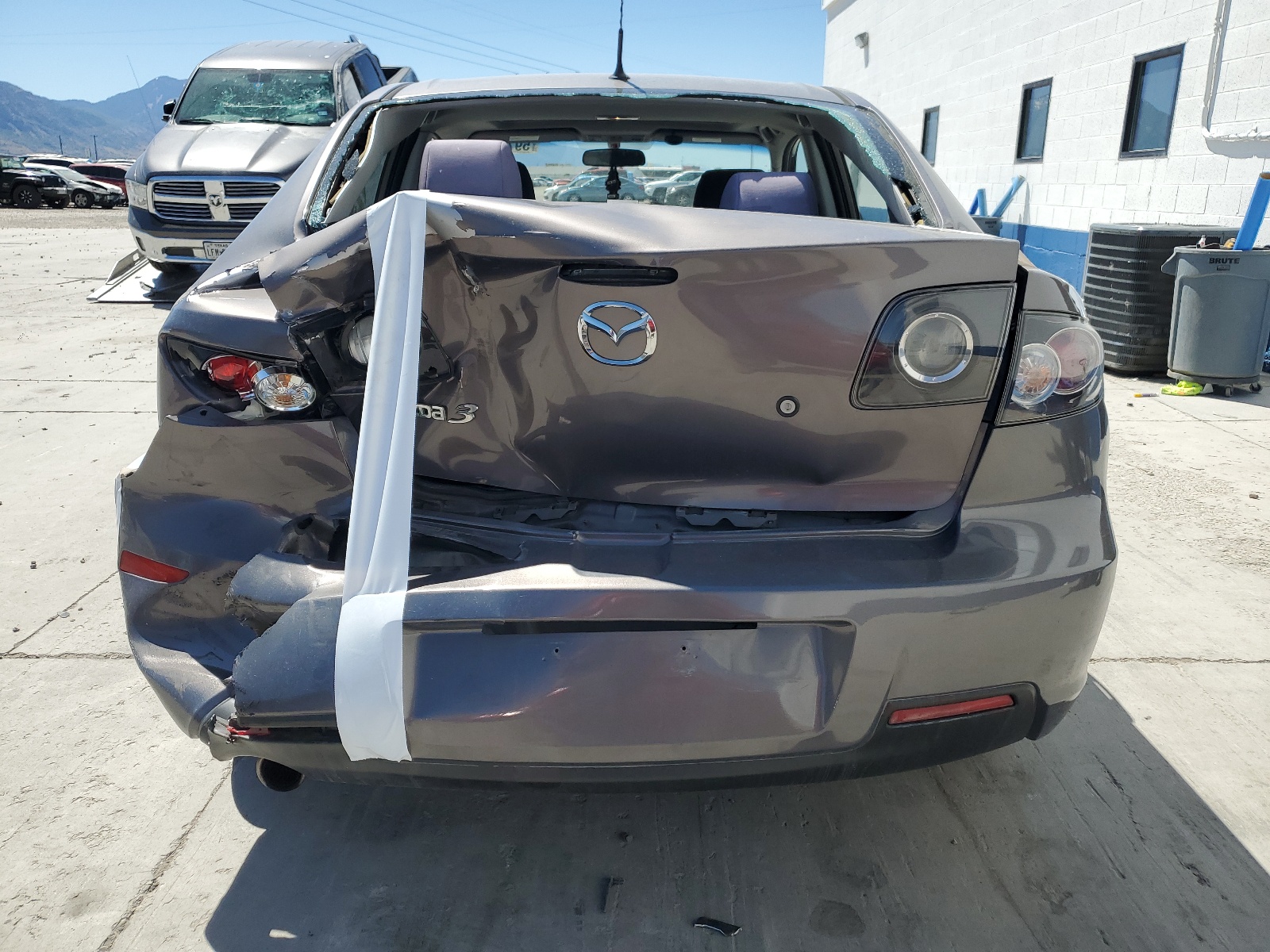 JM1BK323271697445 2007 Mazda 3 S