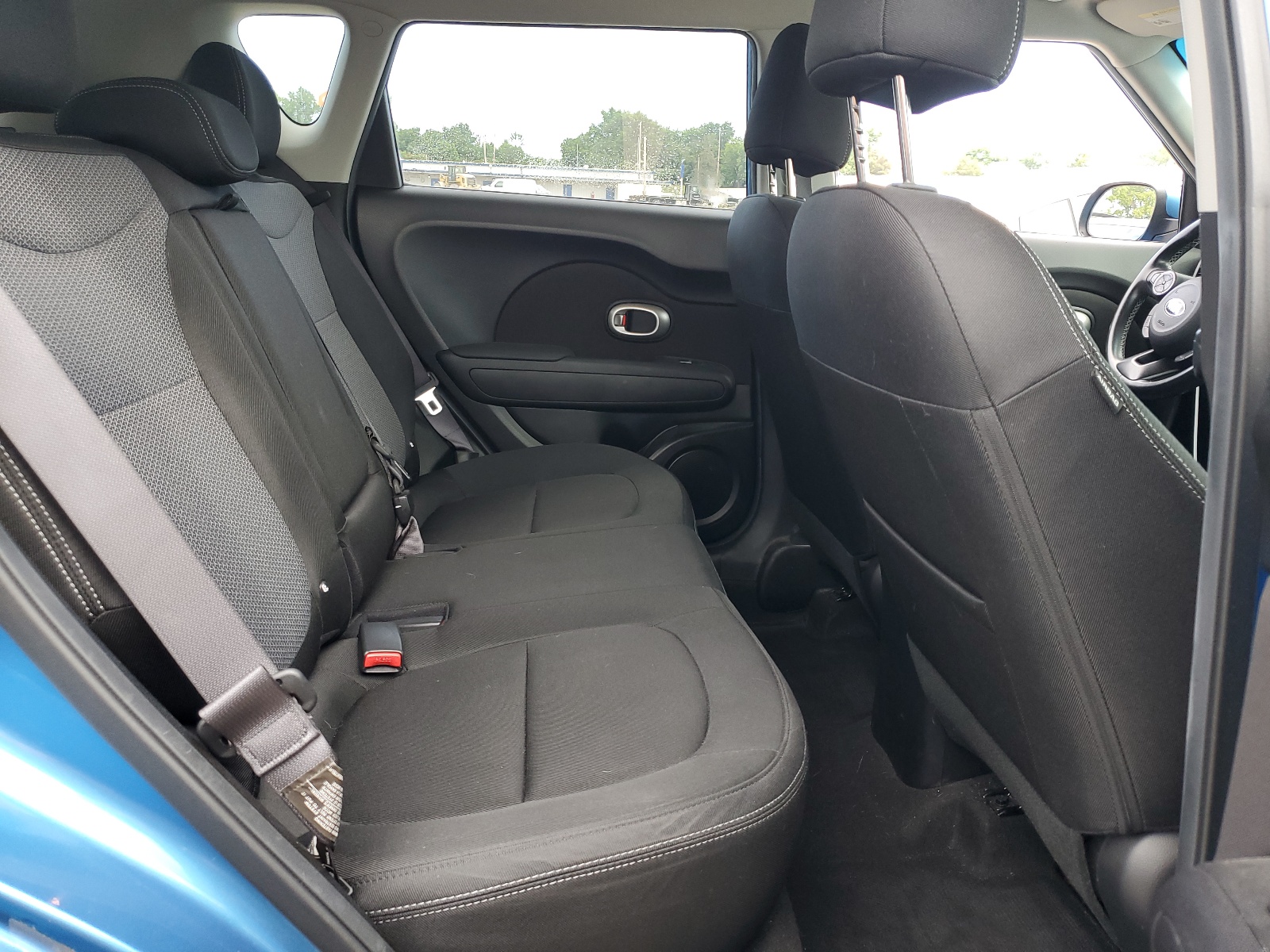 KNDJP3A56J7571139 2018 Kia Soul +