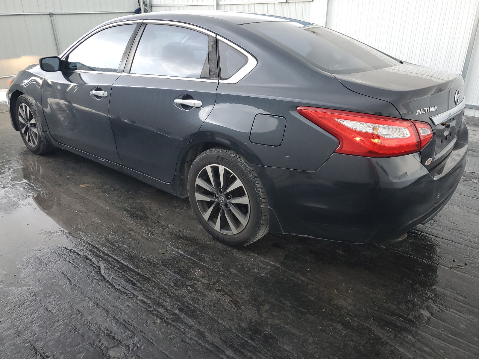 2016 Nissan Altima 2.5 vin: 1N4AL3AP8GC190203