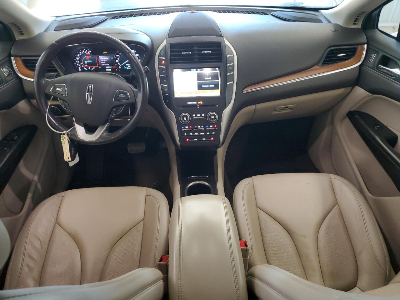 2017 Lincoln MKC - Image 8