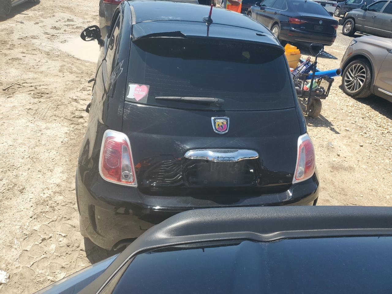 2015 Fiat 500 Abarth VIN: 3C3CFFFH9FT586158 Lot: 57348454