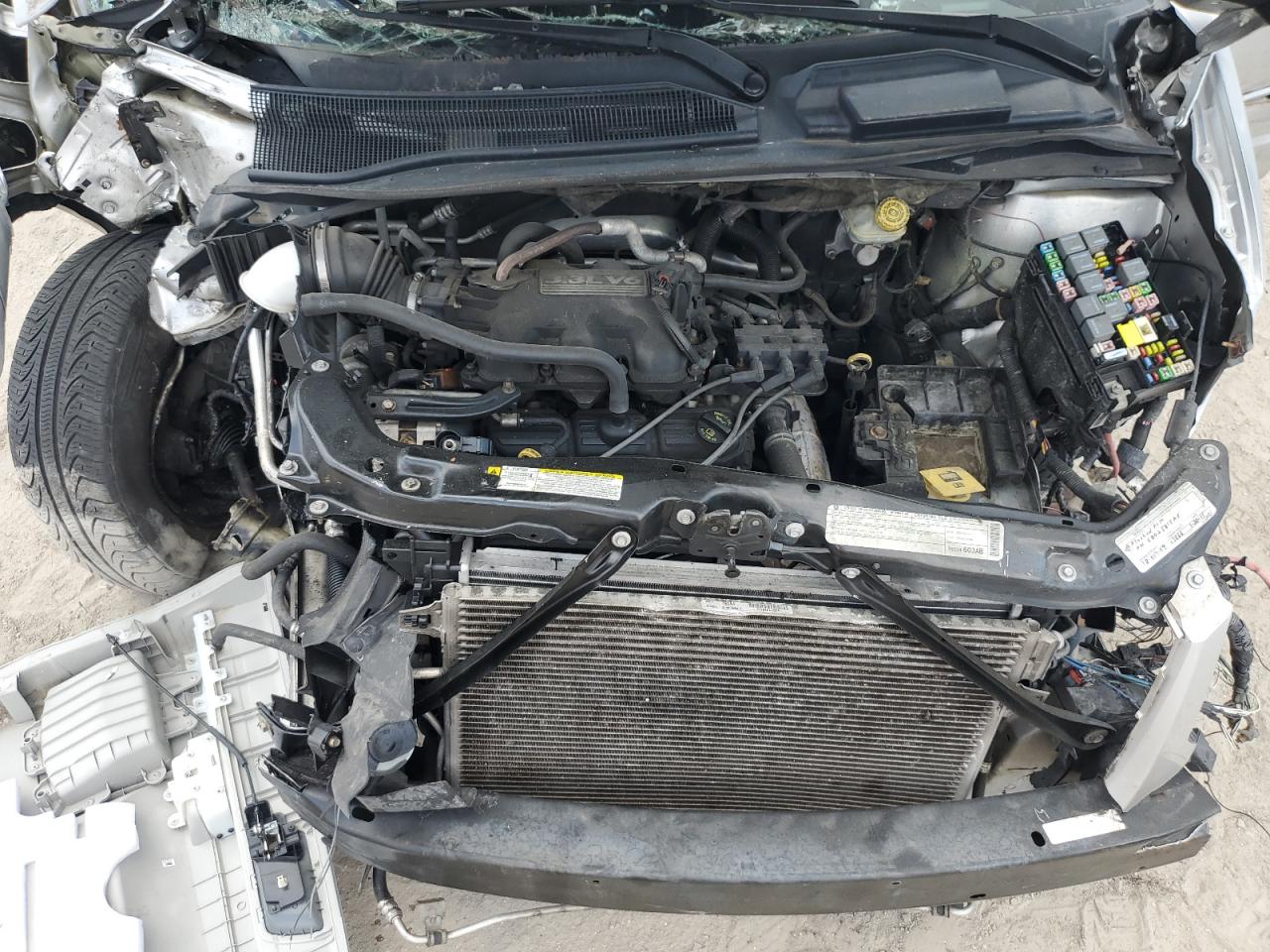 2009 Chrysler Town & Country Lx VIN: 2A8HR44E49R607004 Lot: 57949764