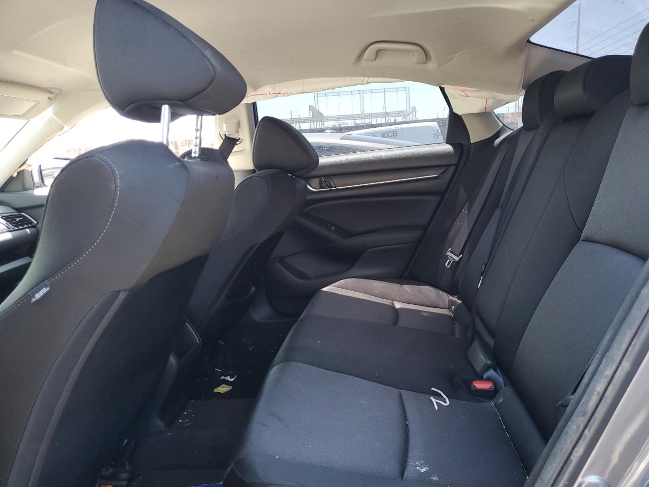 2022 Honda Accord Lx VIN: 1HGCV1F15NA075767 Lot: 61154004