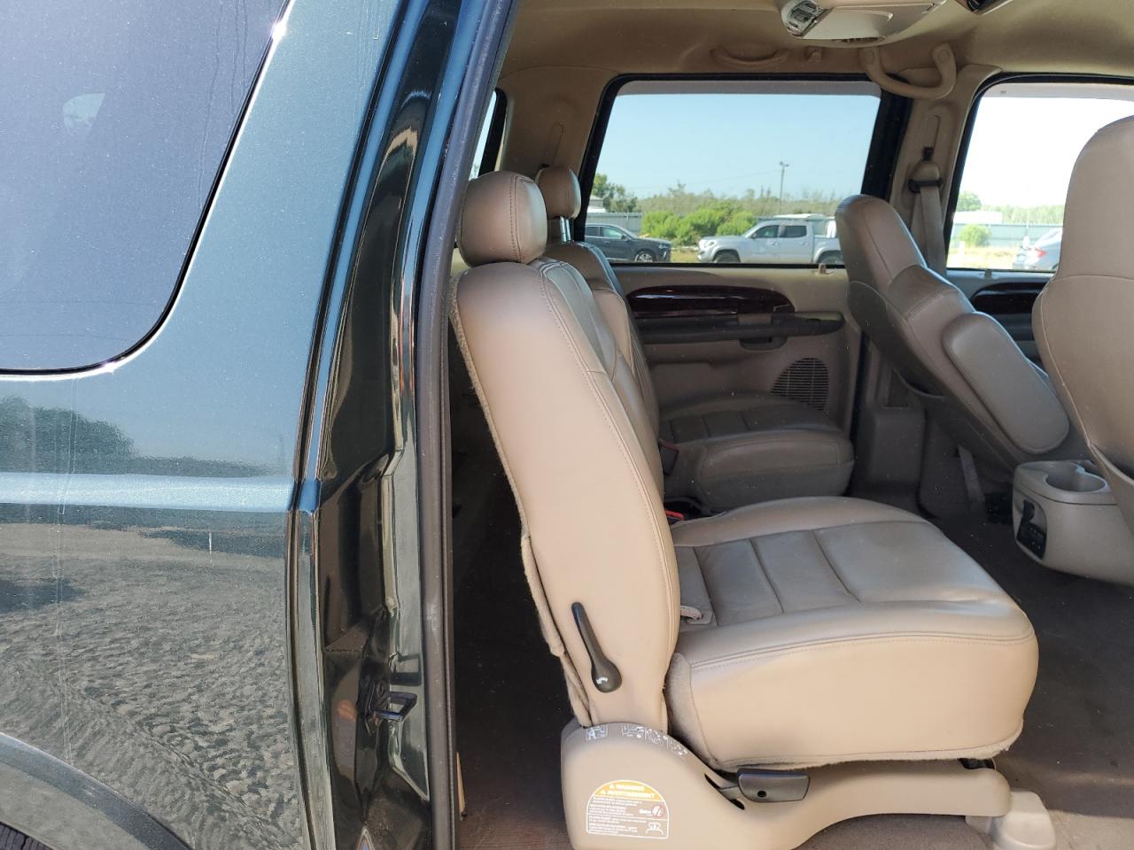 2003 Ford Excursion Limited VIN: 1FMNU42S43EB44721 Lot: 60200034