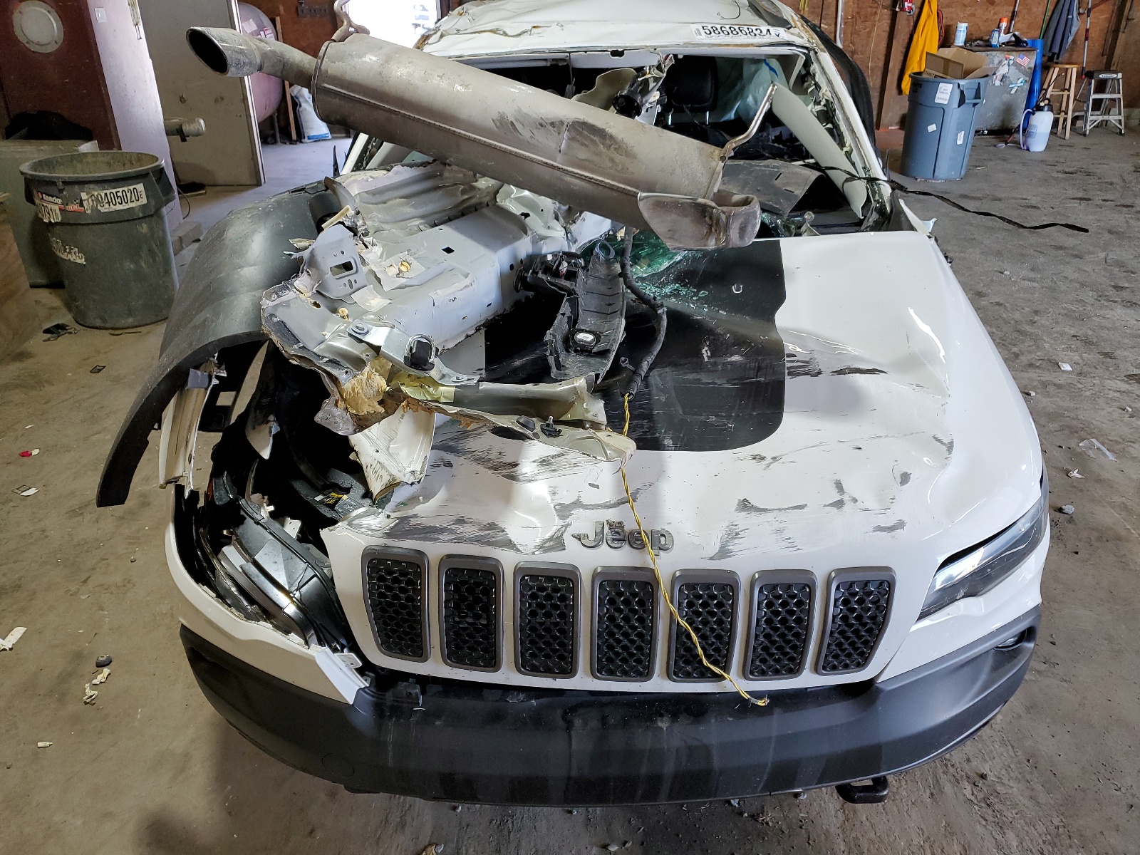 1C4PJMBX9KD147054 2019 Jeep Cherokee Trailhawk