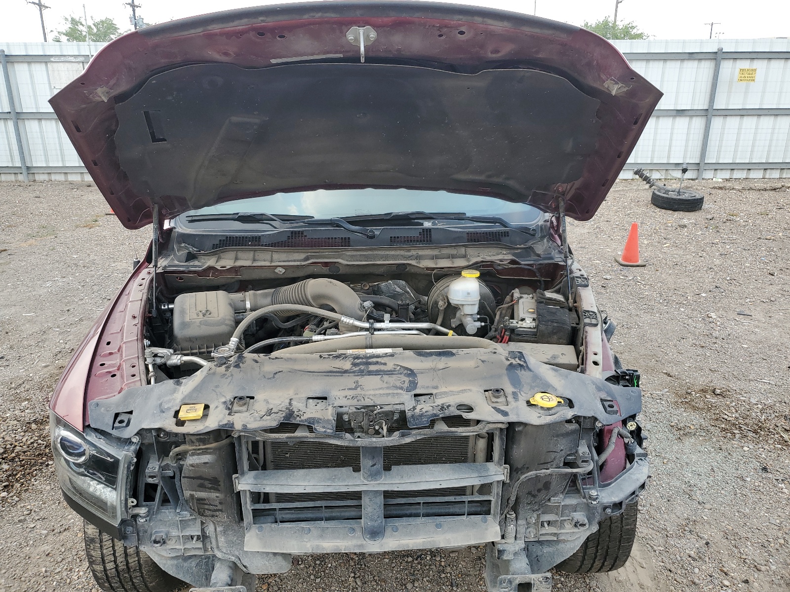 1C6RR7LT4MS528069 2021 Ram 1500 Classic Slt