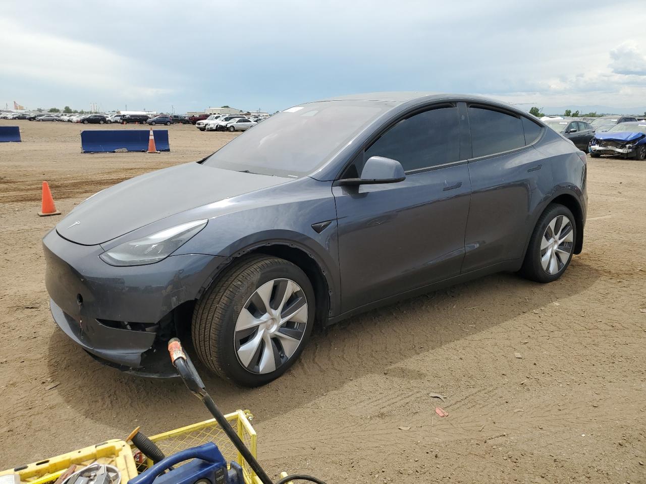 VIN 7SAYGDEE2PA186775 2023 TESLA MODEL Y no.1