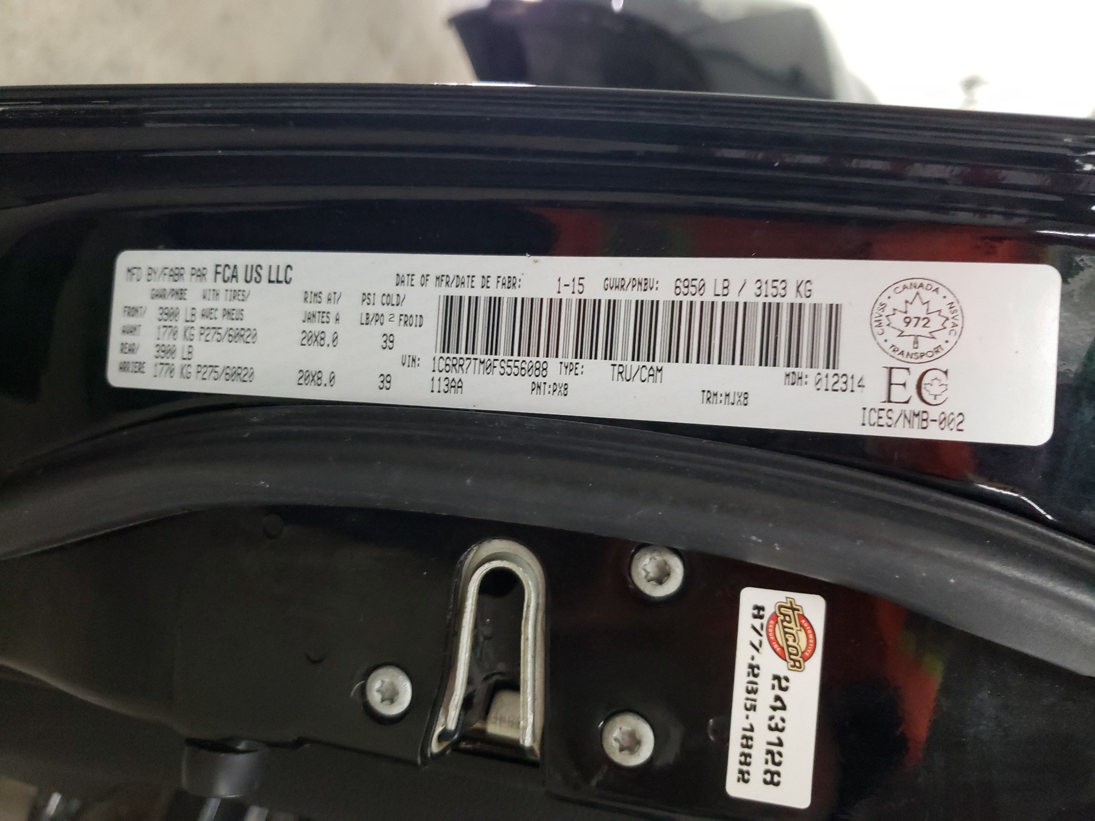 1C6RR7TM0FS556088 2015 Ram 1500 Slt