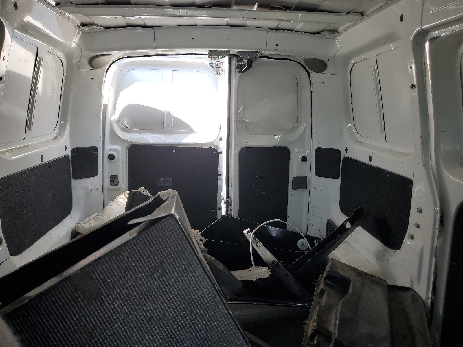 3N6CM0KN8FK716086 2015 Nissan Nv200 2.5S