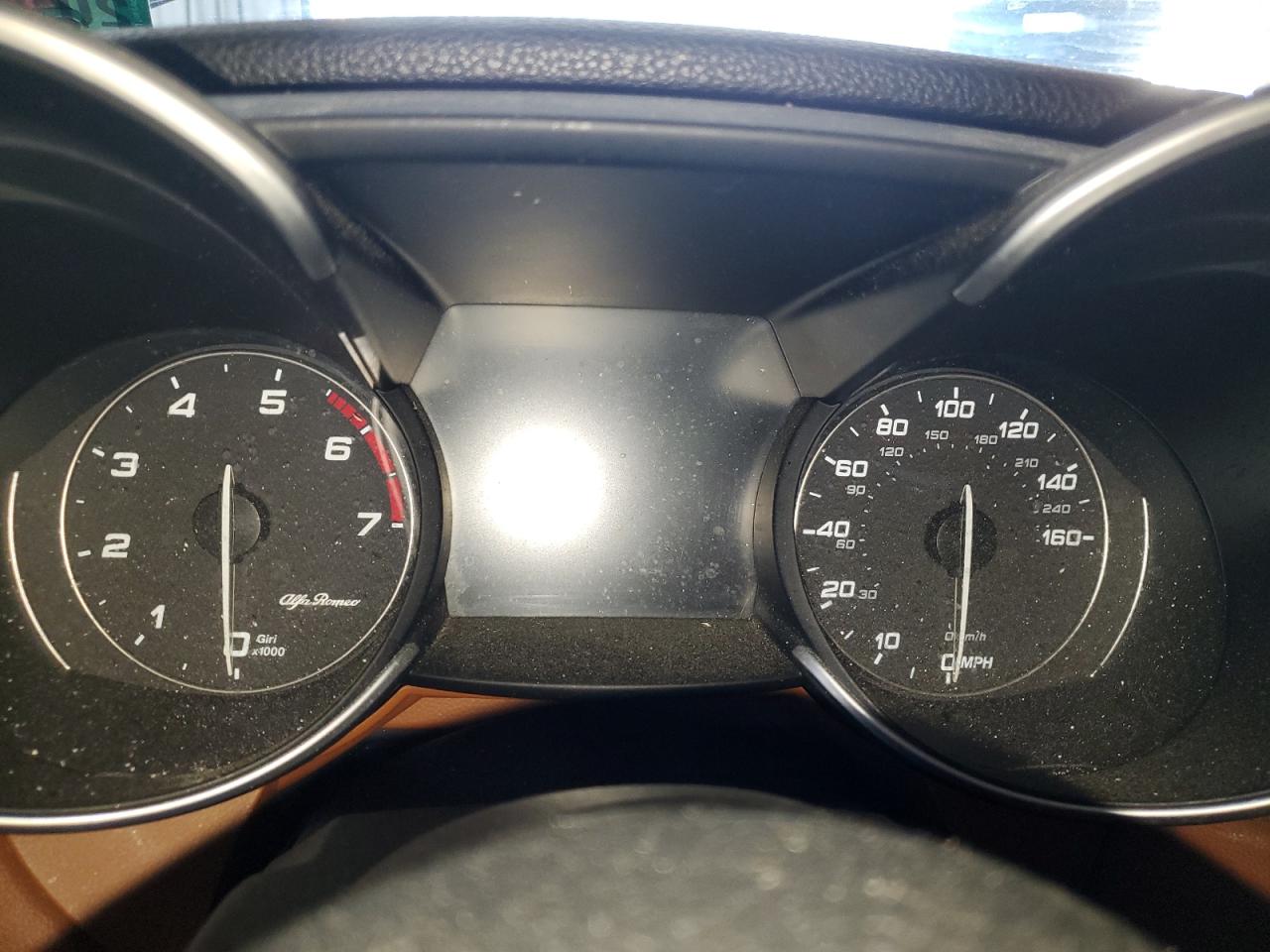 2017 Alfa Romeo Giulia Q4 VIN: ZARFAEDN7H7553442 Lot: 58320294