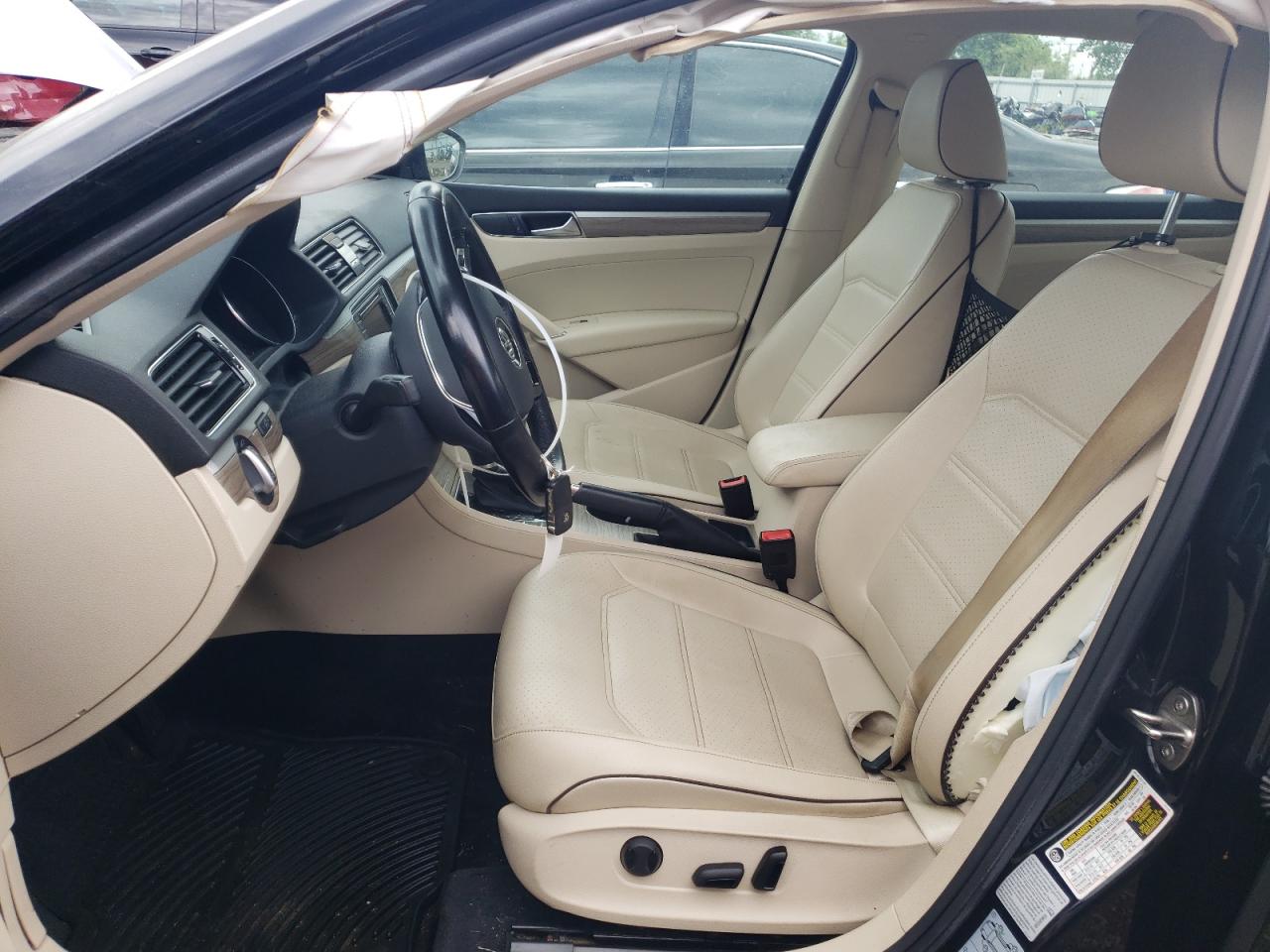 2018 Volkswagen Passat Se VIN: 1VWBA7A3XJC014850 Lot: 60769764