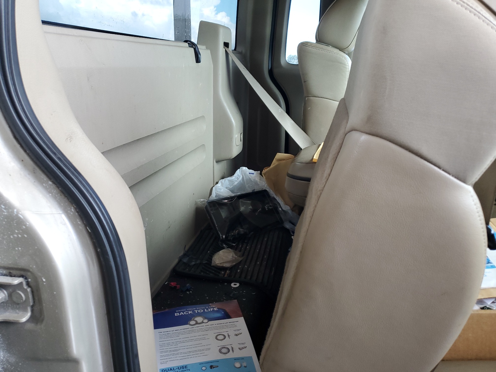 1FTRF12217NA23715 2007 Ford F150