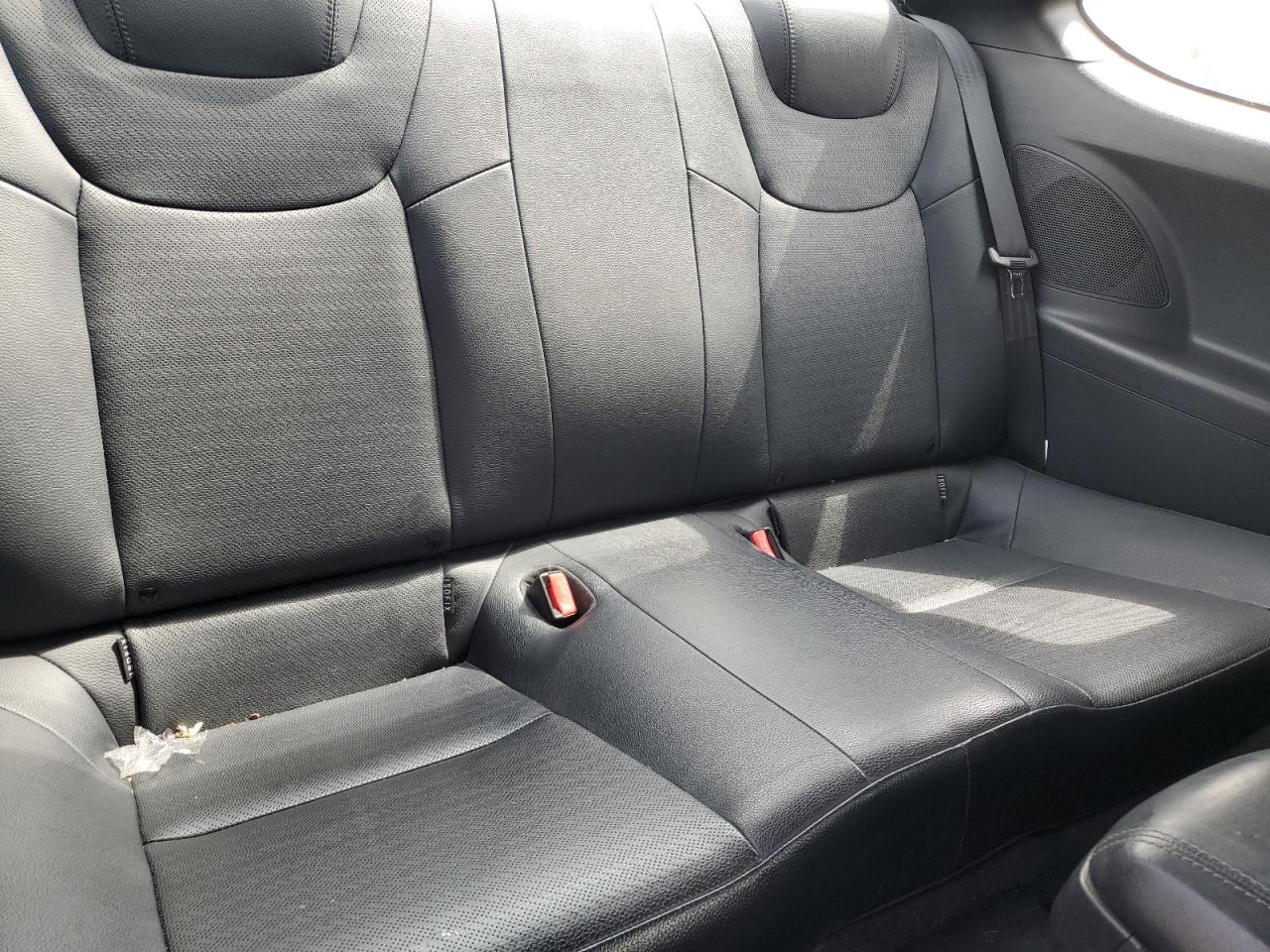 2016 Hyundai Genesis Coupe 3.8 R-Spec VIN: KMHHU6KJ6GU137328 Lot: 88534395