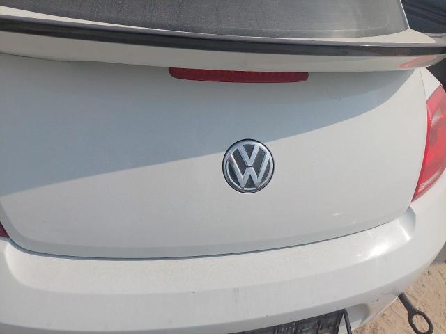 WVWBF6AT0FM600084 - 2015 VOLKSWAGEN BEETLE - #58804874