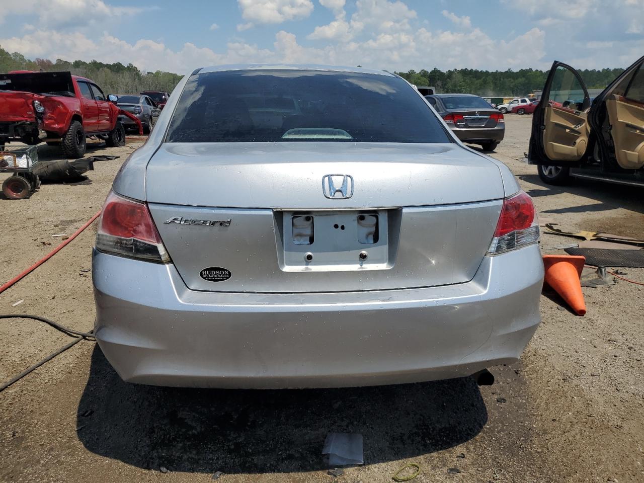 2010 Honda Accord - Image 6