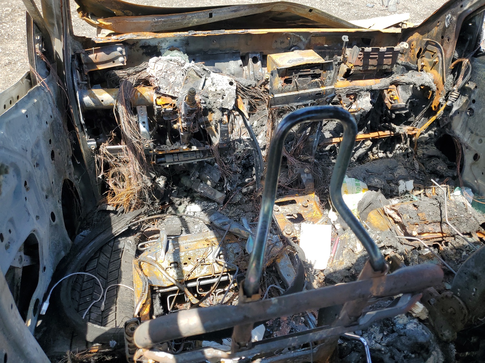 5TDDZRFH8HS374938 2017 Toyota Highlander Limited