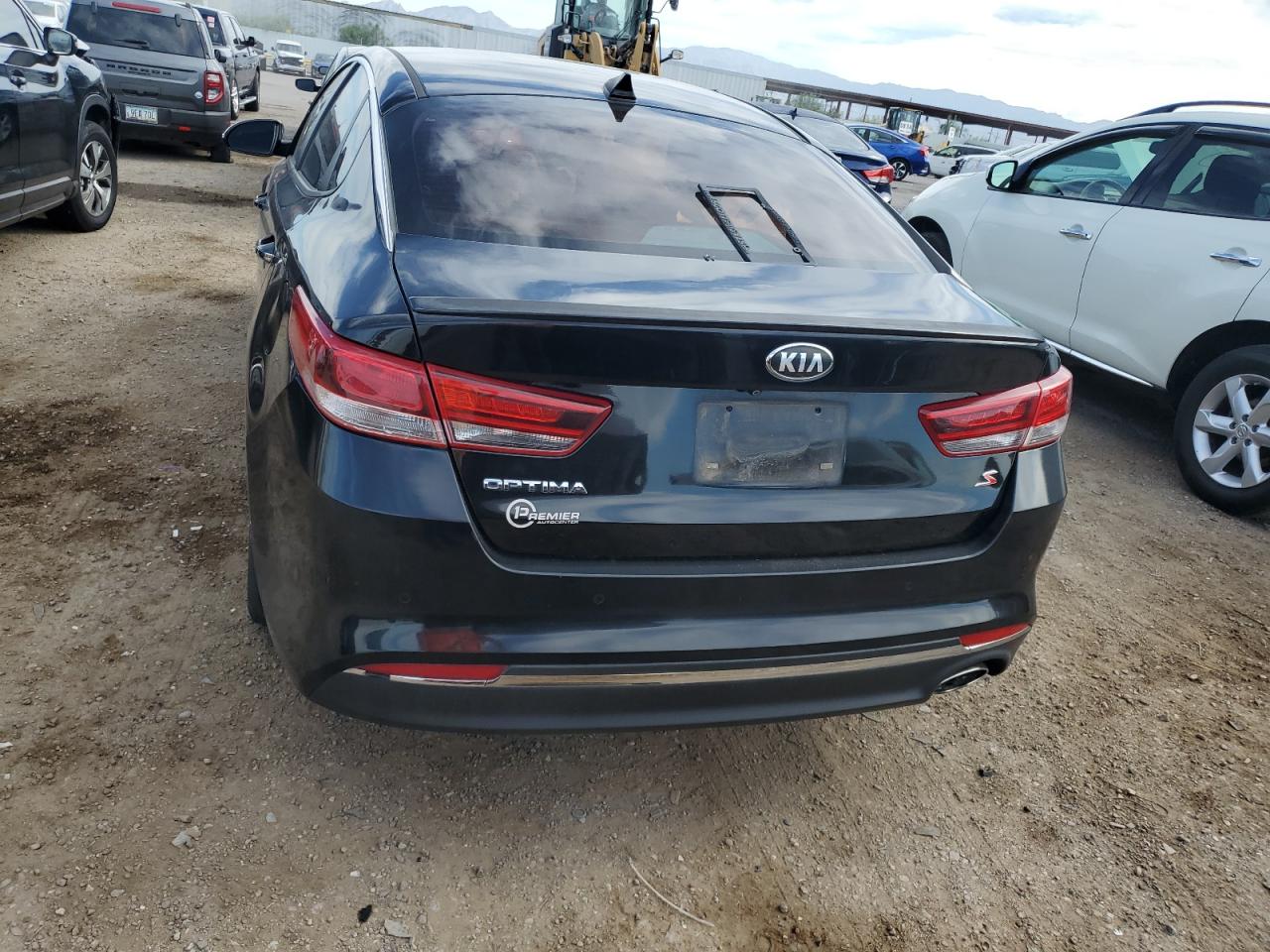 2018 Kia Optima Lx VIN: 5XXGT4L38JG187328 Lot: 60912164