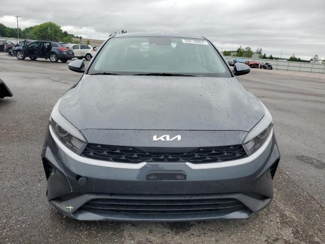 3KPF24AD6PE648957 Kia Forte LX 5