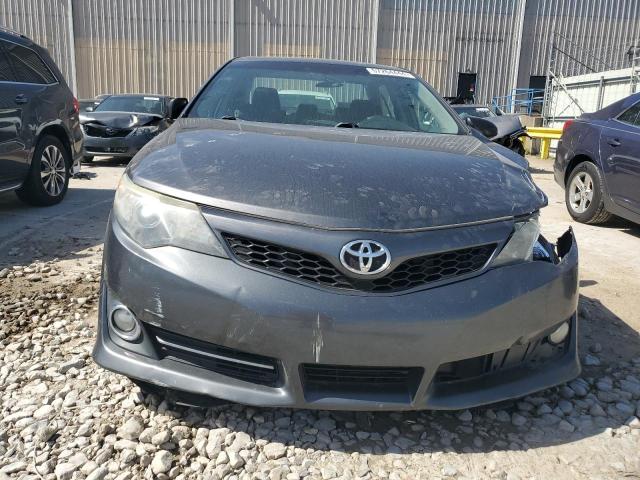  TOYOTA CAMRY 2014 Сірий