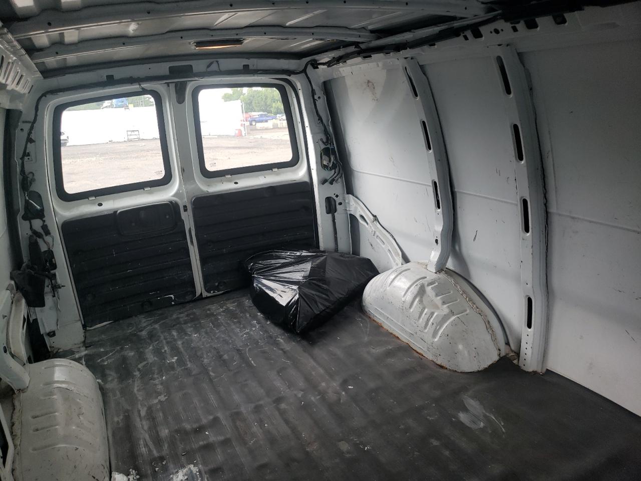 2012 Chevrolet Express G1500 VIN: 1GCSHAF41C1108305 Lot: 59394024