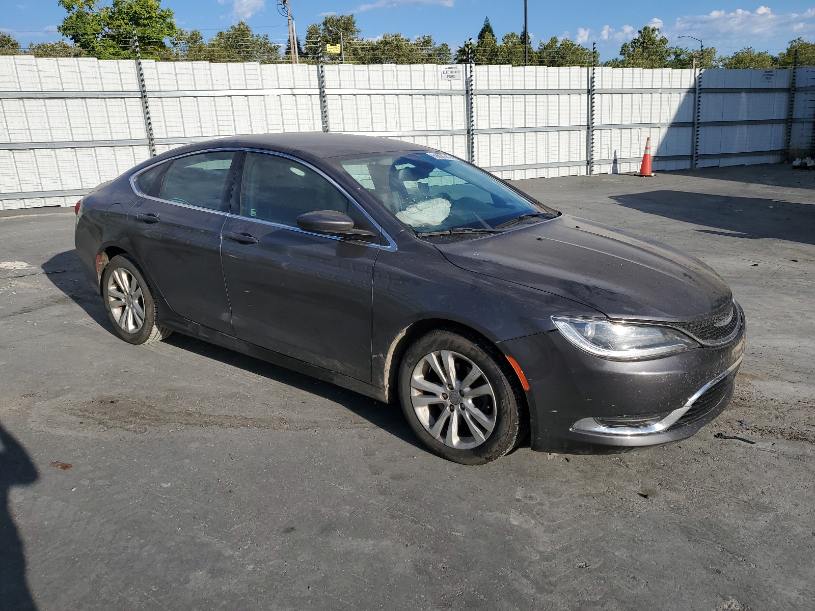 2015 Chrysler 200 Limited vin: 1C3CCCABXFN576264