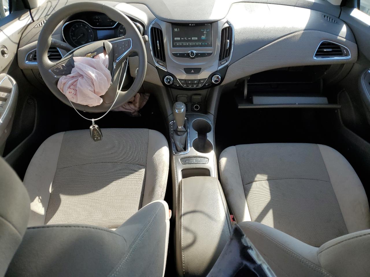 2018 Chevrolet Cruze Lt VIN: 1G1BE5SM9J7111350 Lot: 55904234