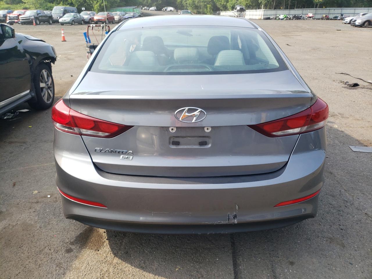 2018 Hyundai Elantra Se VIN: 5NPD74LF2JH264717 Lot: 59279434