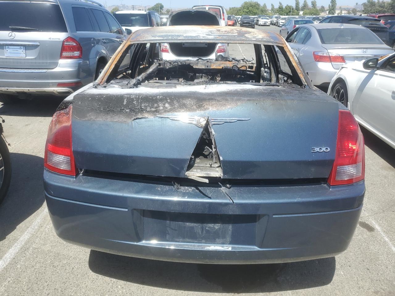 2007 Chrysler 300 VIN: 2C3KA43R67H862303 Lot: 58887574