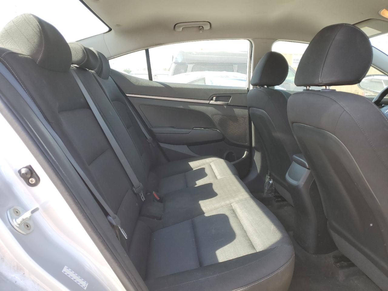 2018 Hyundai Elantra Se VIN: KMHD74LF1JU519438 Lot: 58972174