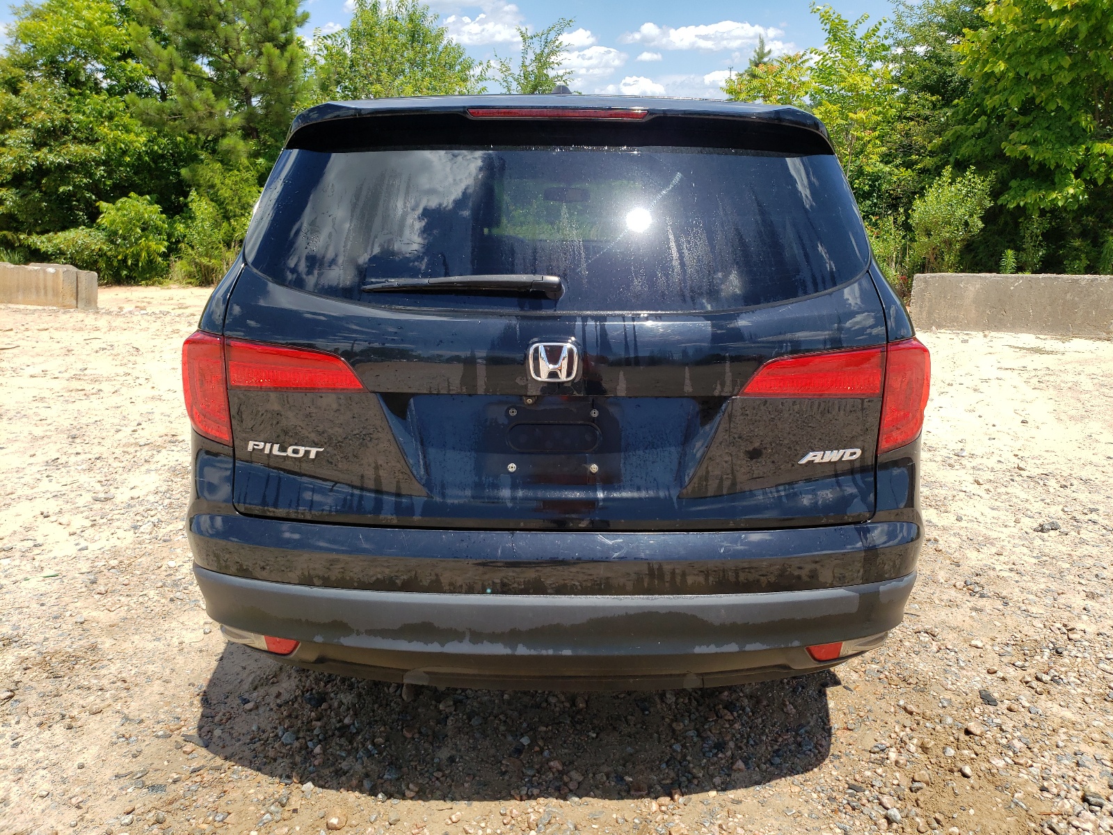 2016 Honda Pilot Exl vin: 5FNYF6H56GB031625