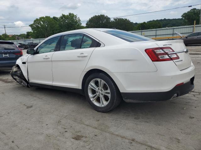  FORD TAURUS 2015 Белый