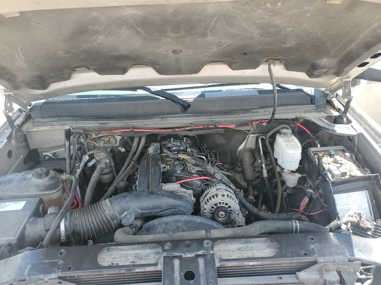 1gthc53k79f104936 1GTHC53K79F104936 2009 GMC Sierra C2500 Sle