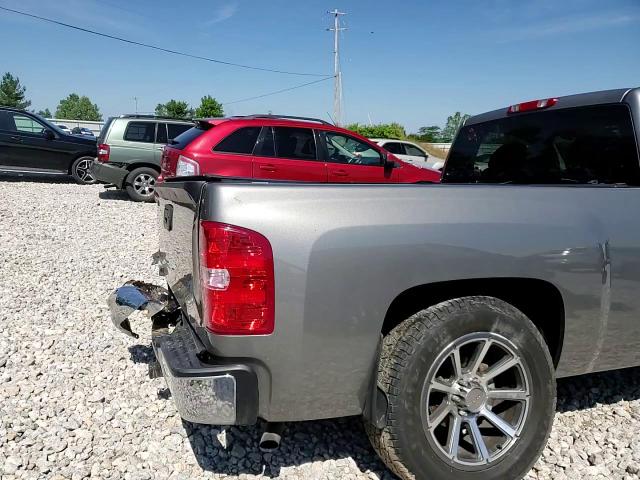 2008 Chevrolet Silverado K1500 VIN: 1GCEK14068Z188126 Lot: 60278644