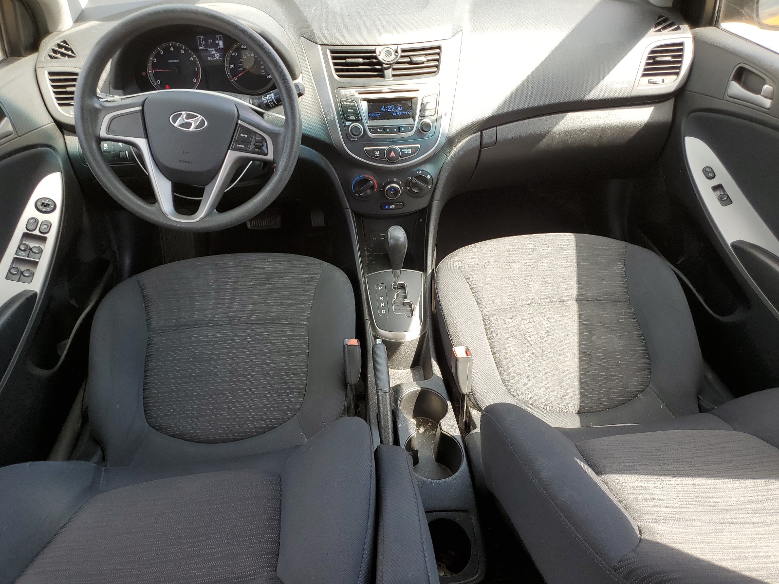 2015 Hyundai Accent Gs vin: KMHCT5AE8FU200424