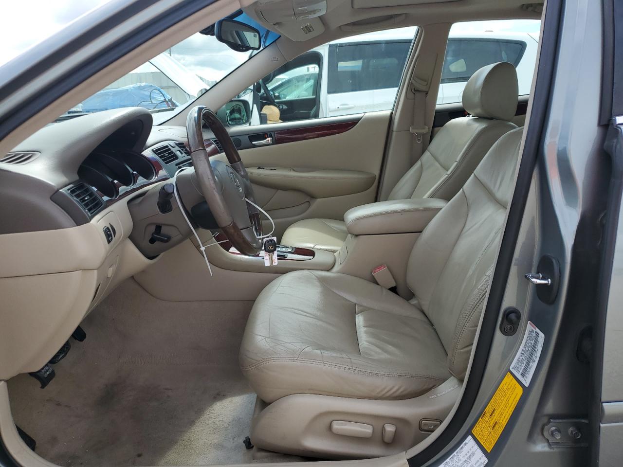 2002 Lexus Es 300 VIN: JTHBF30G020019557 Lot: 60489804