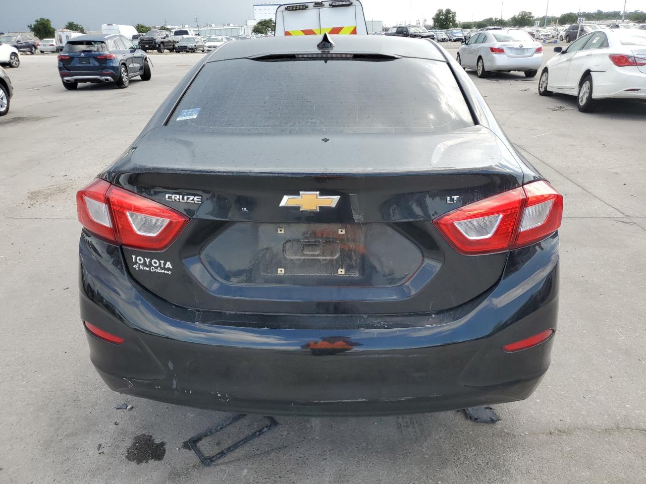1G1BE5SM0J7246667 CHEVROLET CRUZE 2018